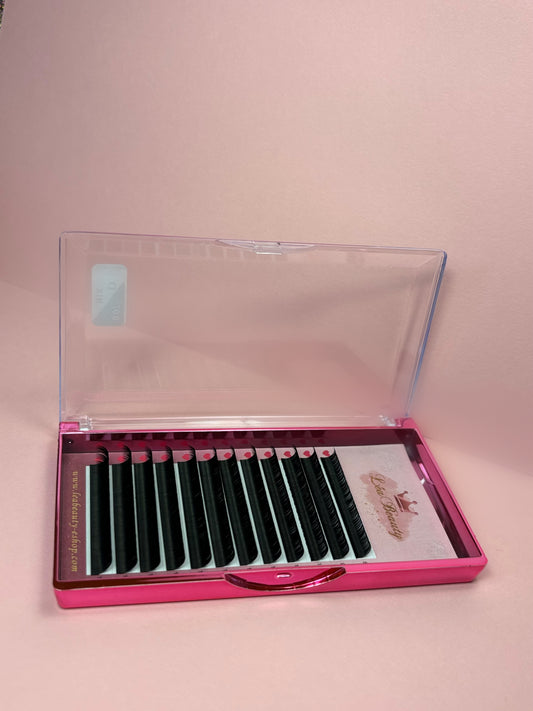Extensions de cils volume russe 0.07 D taille unique